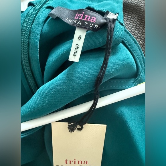 Trina Trina Turk Zosia Drop Flounce High Low Dress Size 6 - Picture 4 of 5